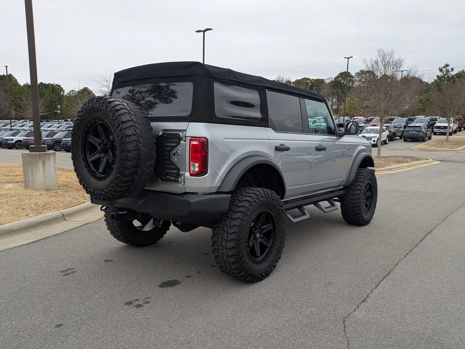 2021 Ford Bronco 6th Gen - Image 4 of 12