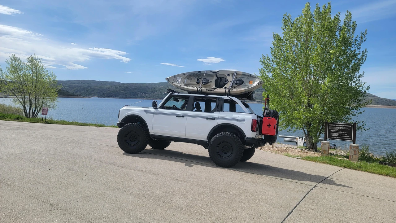 2021 Ford Bronco 6th Gen - Image 18 of 31