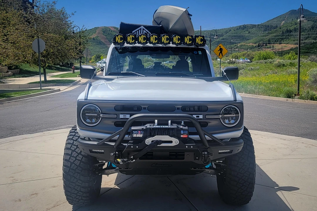 2021 Ford Bronco 6th Gen - Image 2 of 31