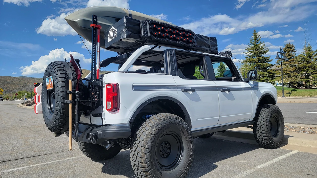 2021 Ford Bronco 6th Gen - Image 24 of 31