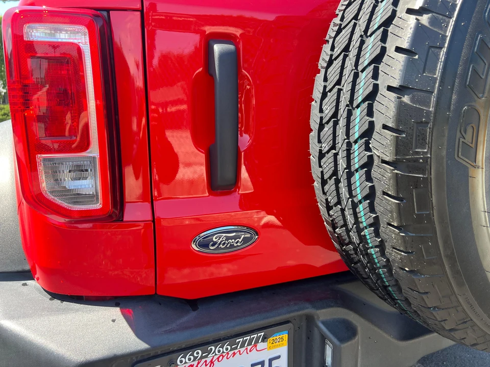 2021 Ford Bronco 6th Gen - Image 14 of 31