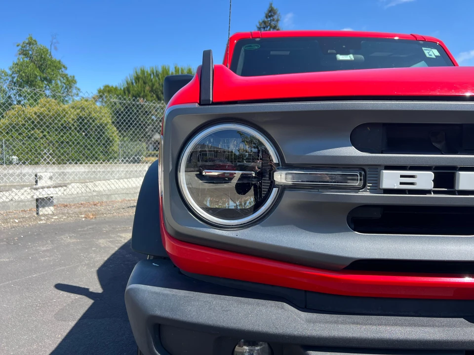 2021 Ford Bronco 6th Gen - Image 12 of 31