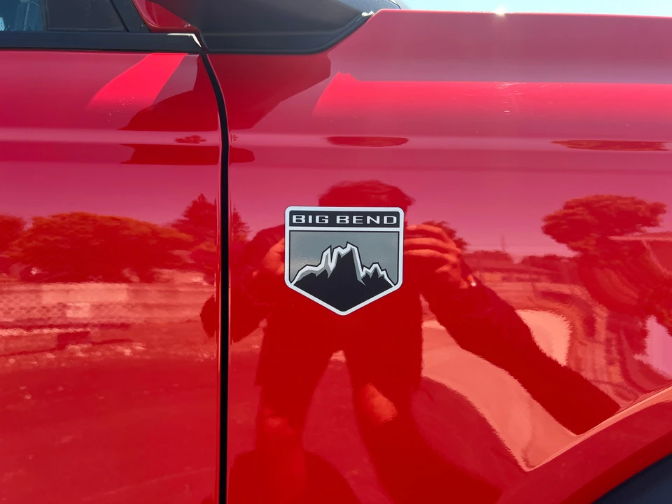 2021 Ford Bronco 6th Gen - Image 19 of 31