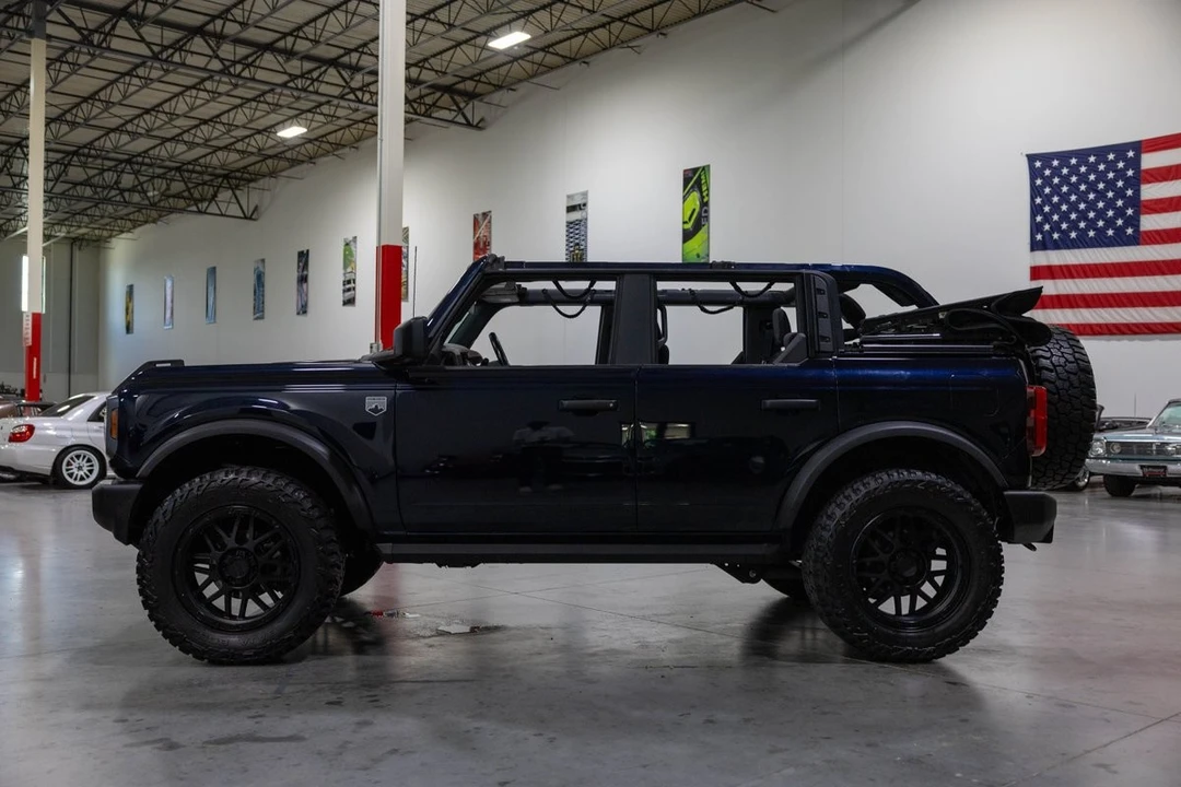 2021 Ford Bronco 6th Gen - Image 3 of 31