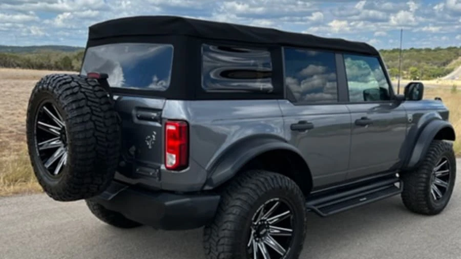 2021 Ford Bronco 6th Gen - Image 5 of 24