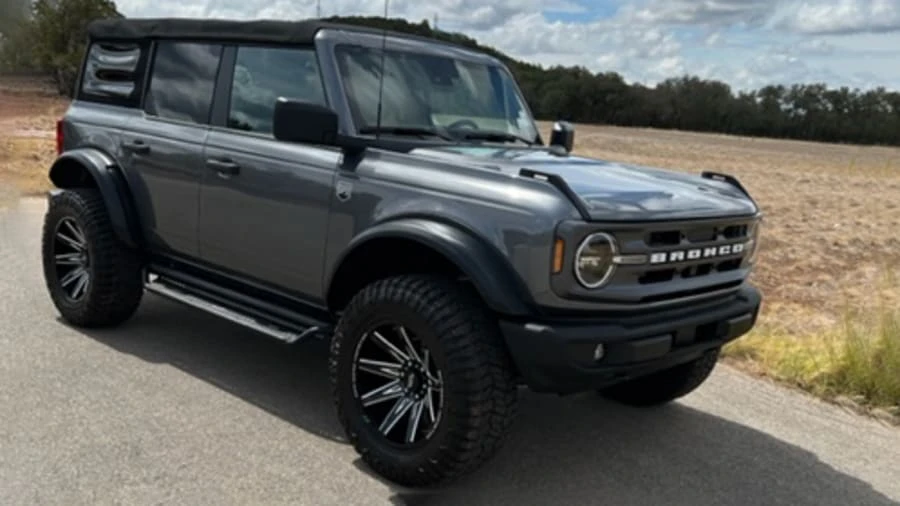 2021 Ford Bronco 6th Gen - Image 6 of 24