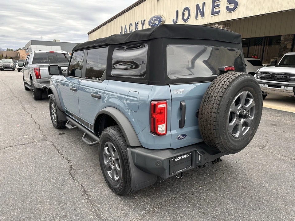 2021 Ford Bronco 6th Gen - Image 8 of 12