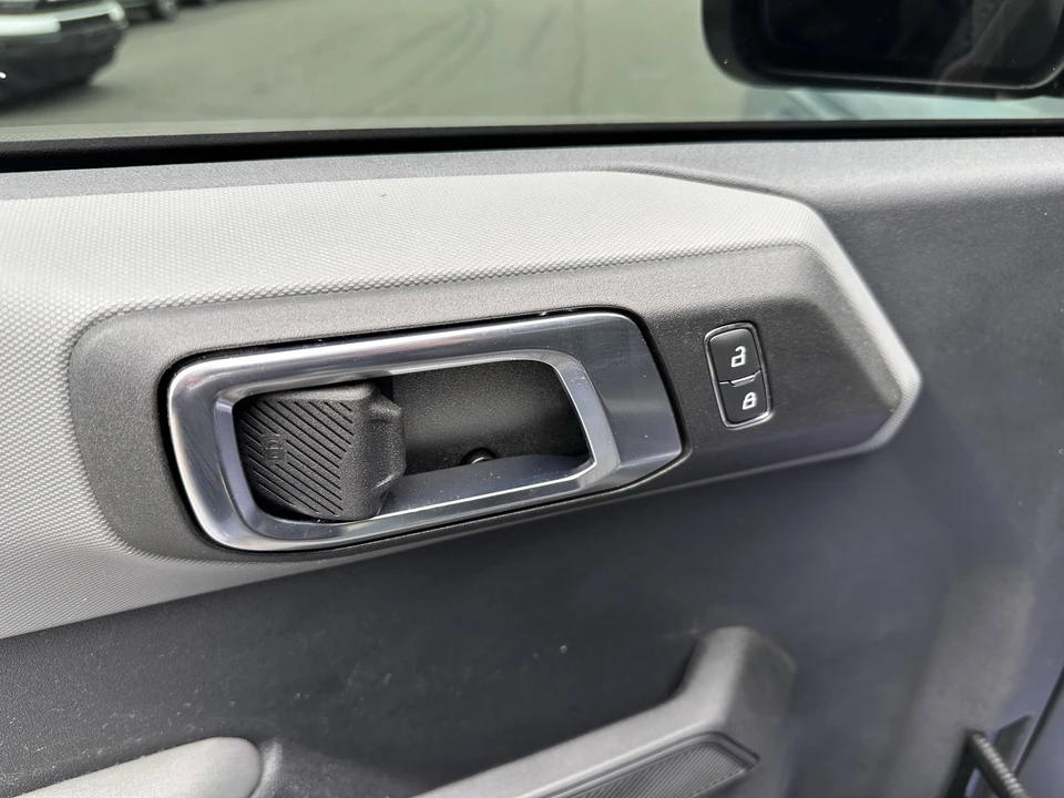 2021 Ford Bronco 6th Gen - Image 18 of 21