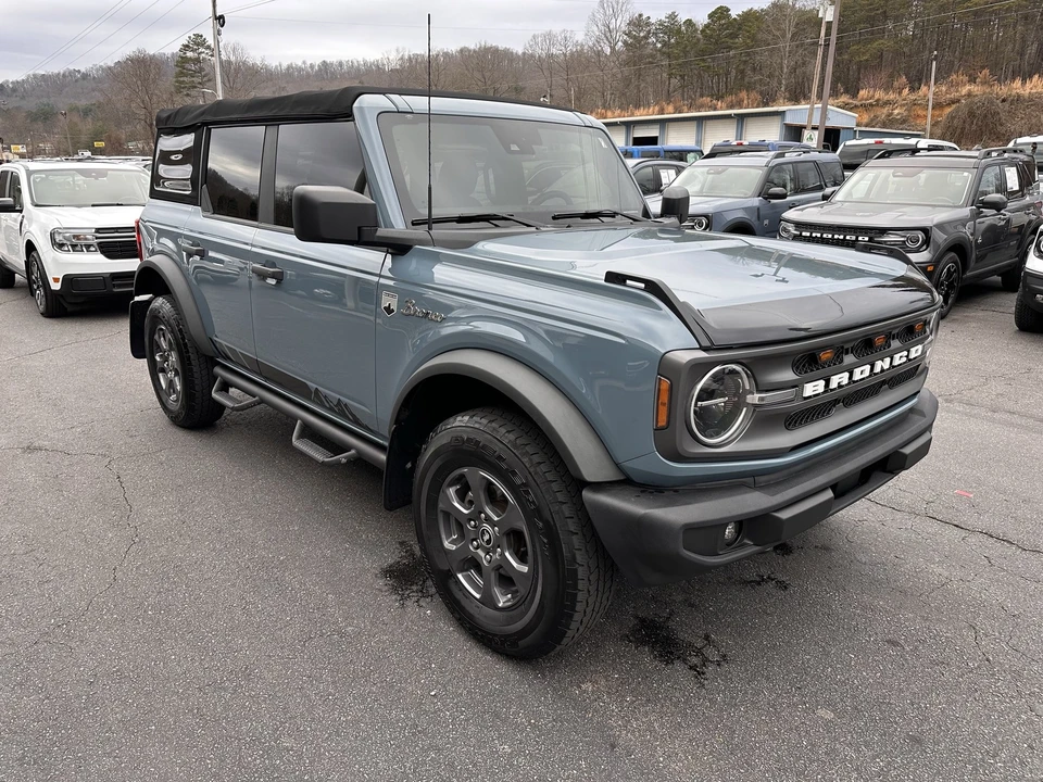 2021 Ford Bronco 6th Gen - Image 4 of 12