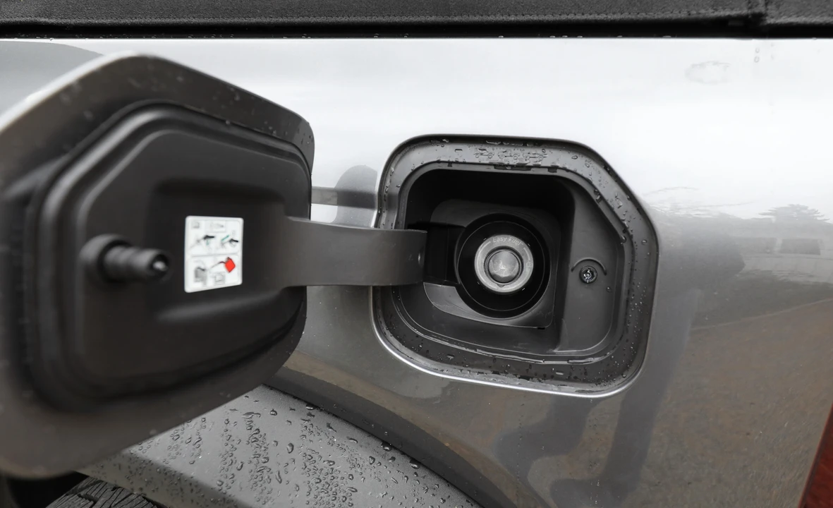 2021 Ford Bronco 6th Gen - Image 28 of 31