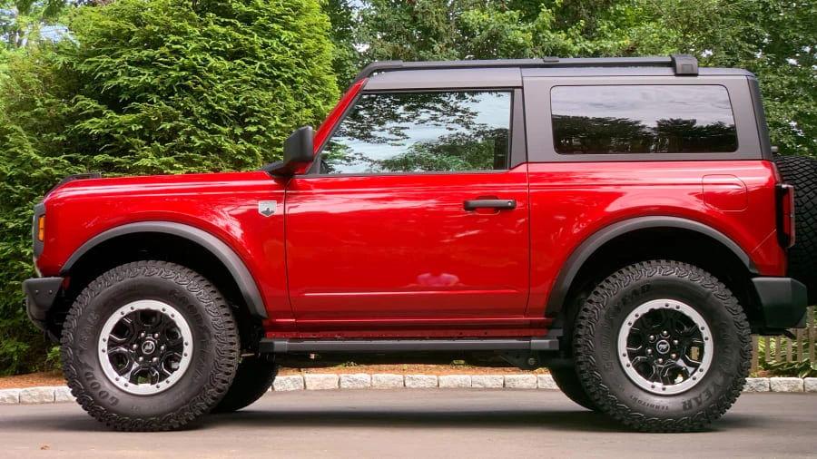 2021 Ford Bronco 6th Gen - Image 2 of 14