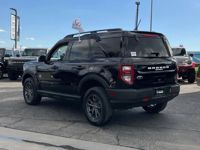 2021 Ford Bronco 6th Gen - Image 8 of 12