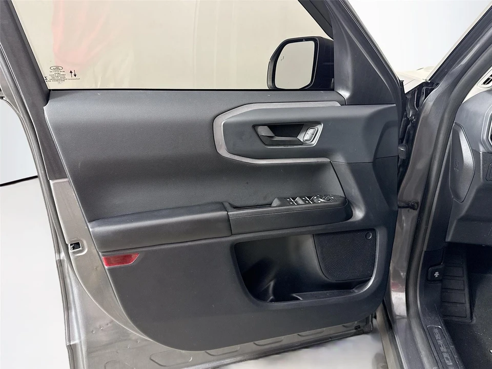2021 Ford Bronco 6th Gen - Image 10 of 14