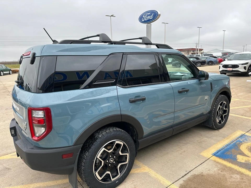 2021 Ford Bronco 6th Gen - Image 10 of 12