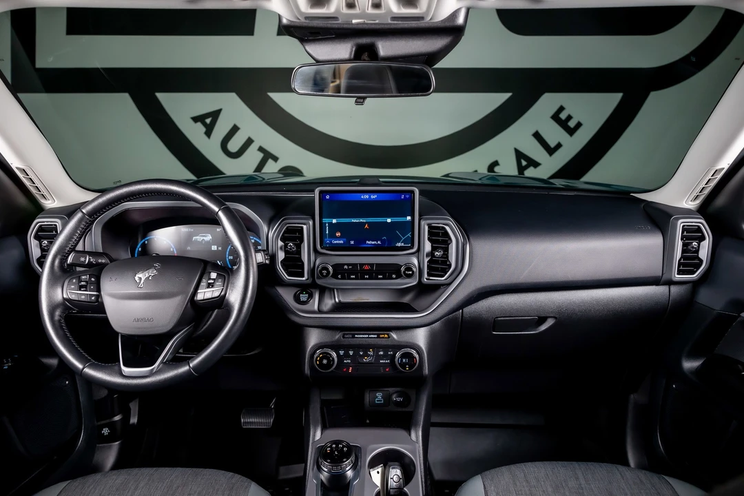 2021 Ford Bronco 6th Gen - Image 2 of 12