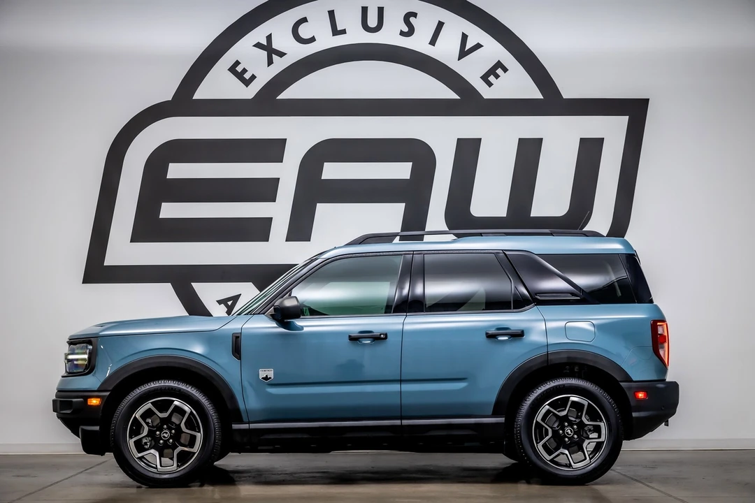 2021 Ford Bronco 6th Gen - Image 6 of 12