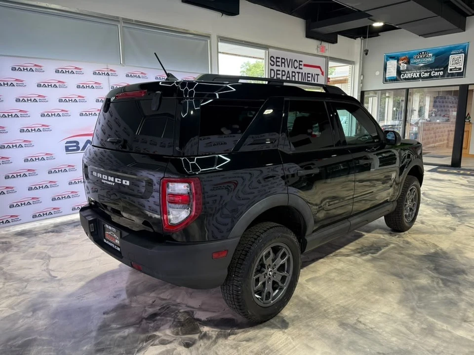 2021 Ford Bronco 6th Gen - Image 6 of 31