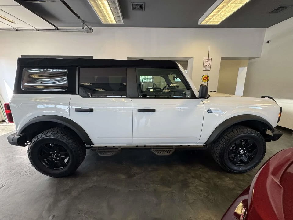 2021 Ford Bronco 6th Gen - Image 4 of 18