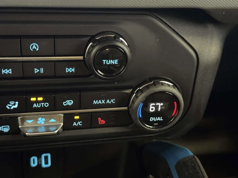 2021 Ford Bronco 6th Gen - Image 15 of 18