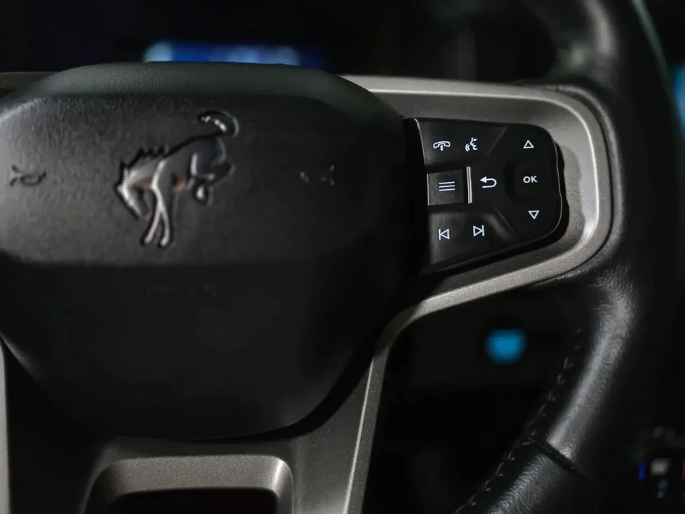 2021 Ford Bronco 6th Gen - Image 19 of 21