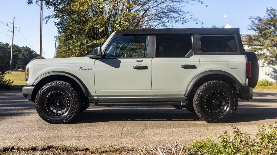 2021 Ford Bronco 6th Gen - Image 8 of 31