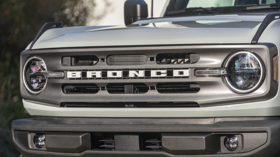 2021 Ford Bronco 6th Gen - Image 16 of 31