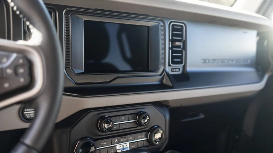 2021 Ford Bronco 6th Gen - Image 20 of 31