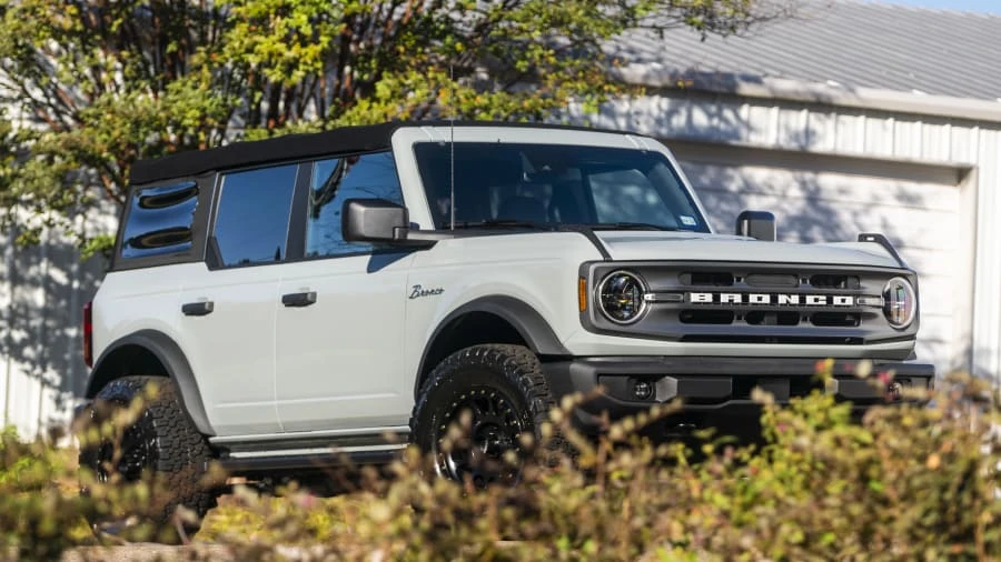 2021 Ford Bronco 6th Gen - Image 23 of 31