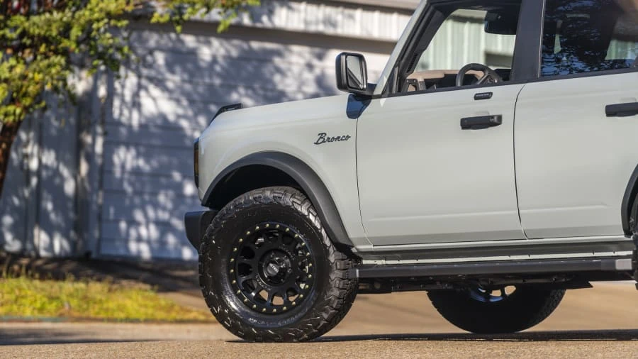 2021 Ford Bronco 6th Gen - Image 25 of 31