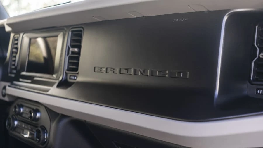 2021 Ford Bronco 6th Gen - Image 28 of 31
