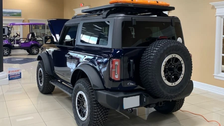 2021 Ford Bronco 6th Gen - Image 3 of 3