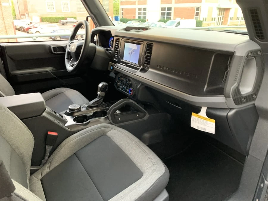 2021 Ford Bronco 6th Gen - Image 6 of 8