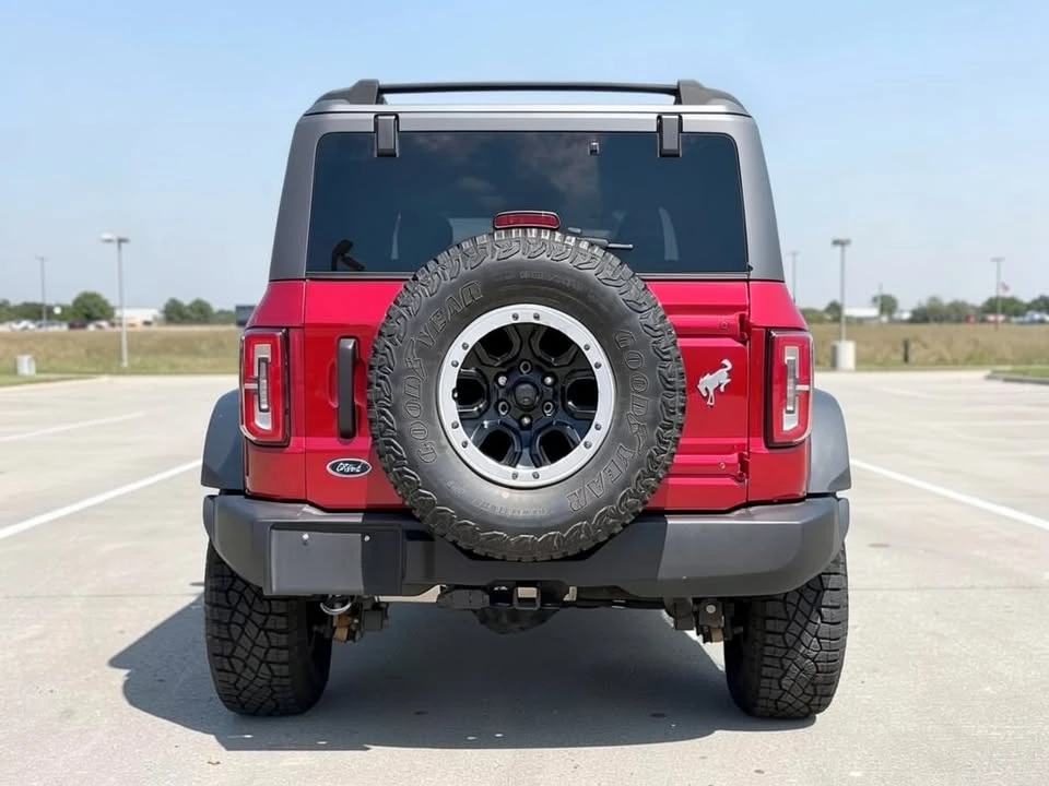 2021 Ford Bronco 6th Gen - Image 4 of 15