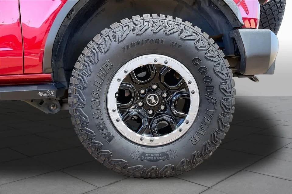 2021 Ford Bronco 6th Gen - Image 9 of 15