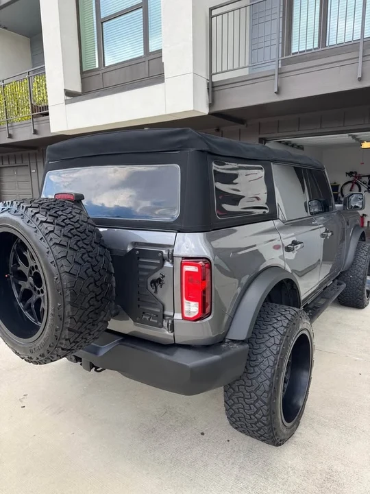 2021 Ford Bronco 6th Gen - Image 2 of 9