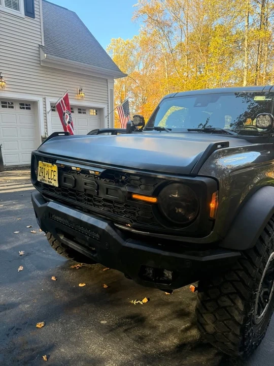 2021 Ford Bronco 6th Gen - Image 2 of 15