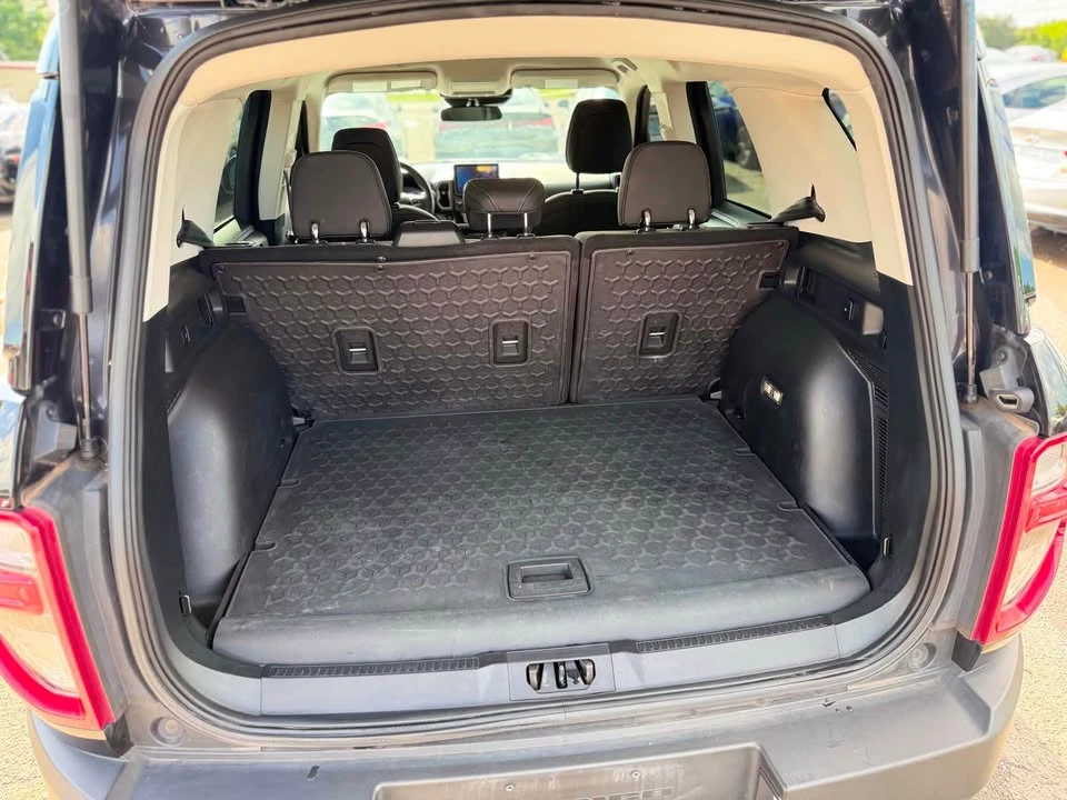 2021 Ford Bronco 6th Gen - Image 17 of 18