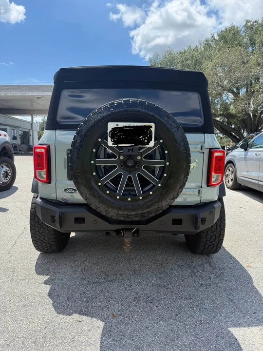 2021 Ford Bronco 6th Gen - Image 14 of 15