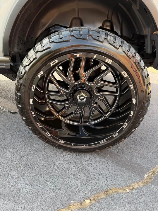2021 Ford Bronco 6th Gen - Image 8 of 20