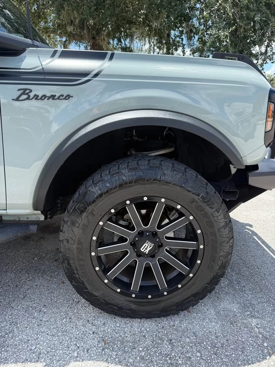 2021 Ford Bronco 6th Gen - Image 6 of 15