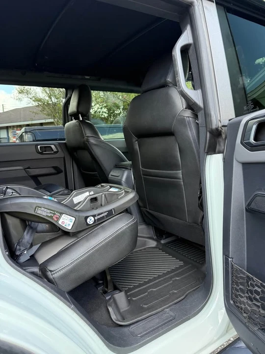 2021 Ford Bronco 6th Gen - Image 10 of 15