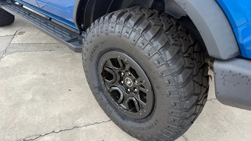 2021 Ford Bronco 6th Gen - Image 9 of 14
