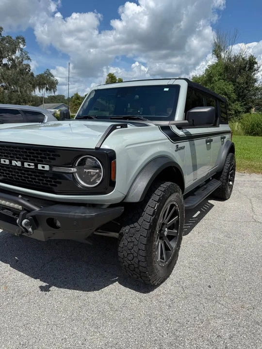2021 Ford Bronco 6th Gen - Image 2 of 15