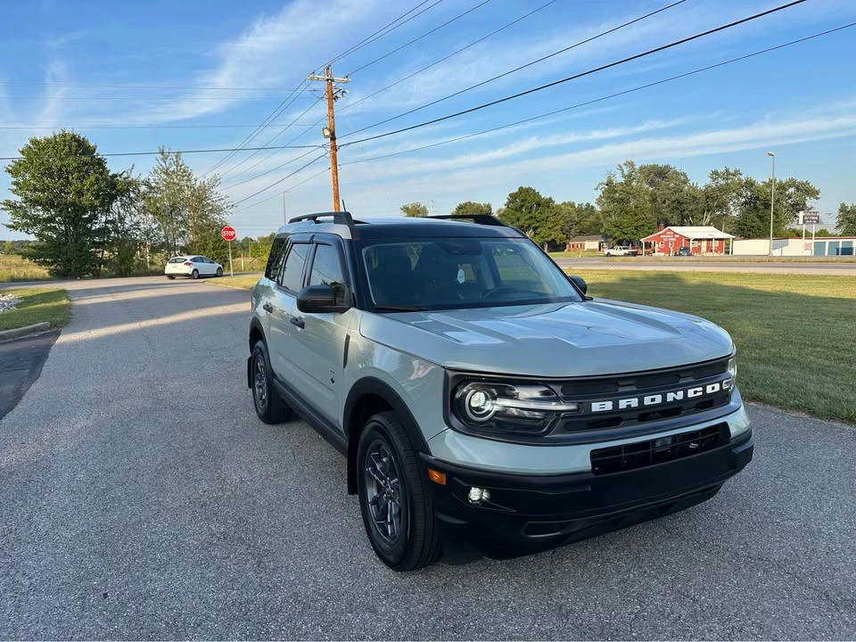 2021 Ford Bronco 6th Gen - Image 2 of 14