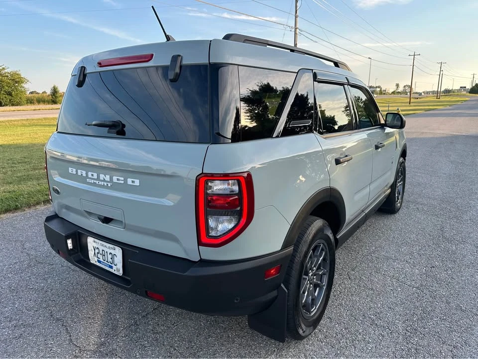 2021 Ford Bronco 6th Gen - Image 5 of 14