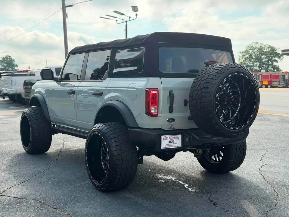 2021 Ford Bronco 6th Gen - Image 8 of 19
