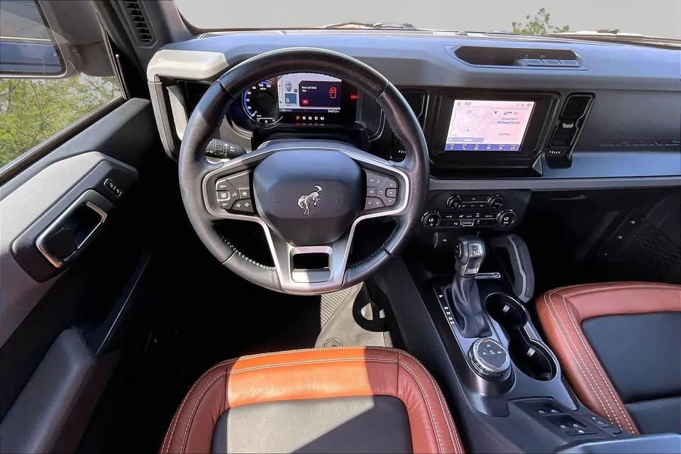 2021 Ford Bronco 6th Gen - Image 5 of 10