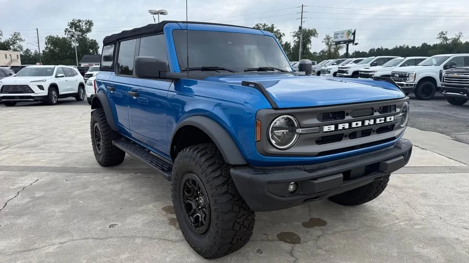 2021 Ford Bronco 6th Gen - Image 4 of 14