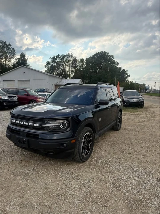 2021 Ford Bronco 6th Gen - Image 2 of 12