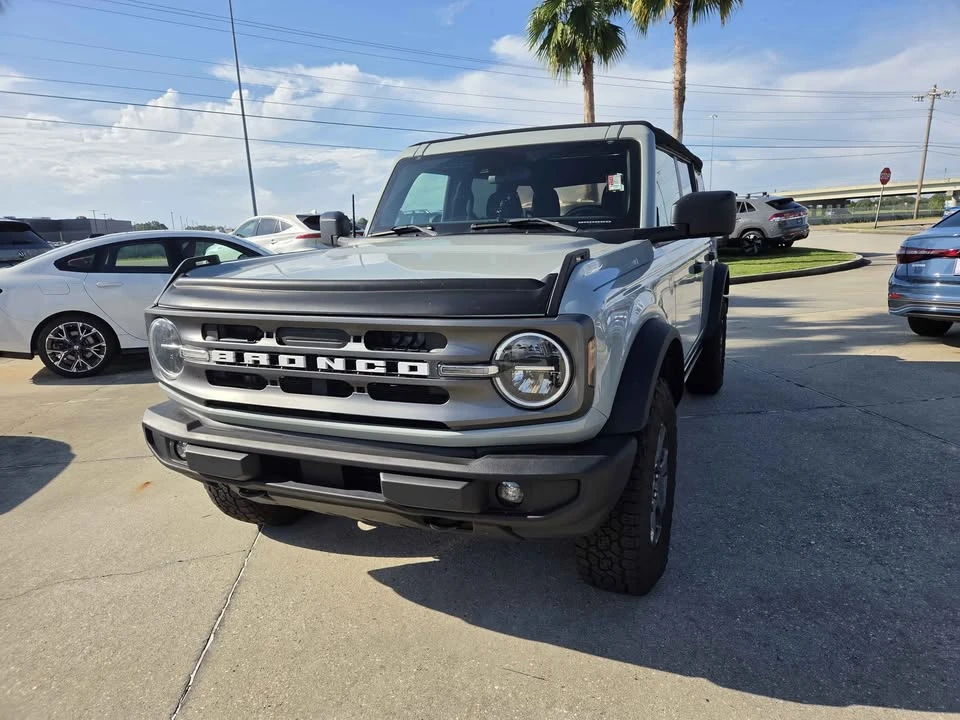 2021 Ford Bronco 6th Gen - Image 3 of 18